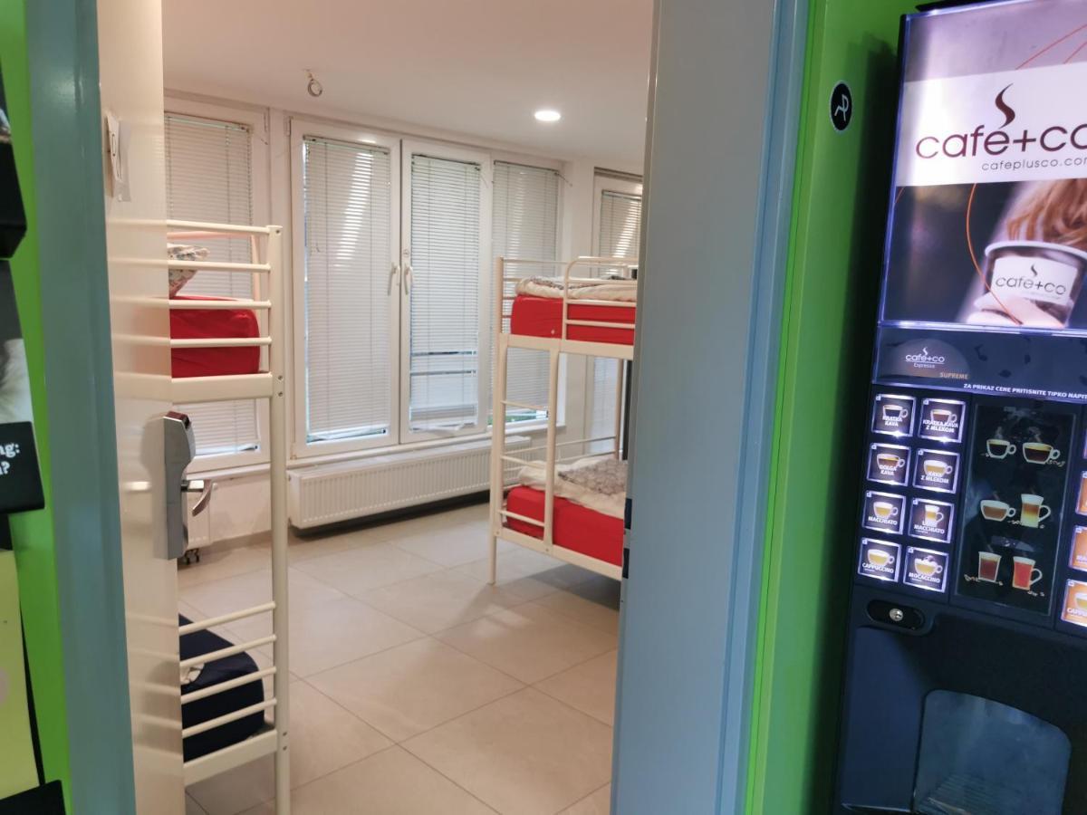 Simbol Rooms With Free Private Parking Liubliana Exterior foto