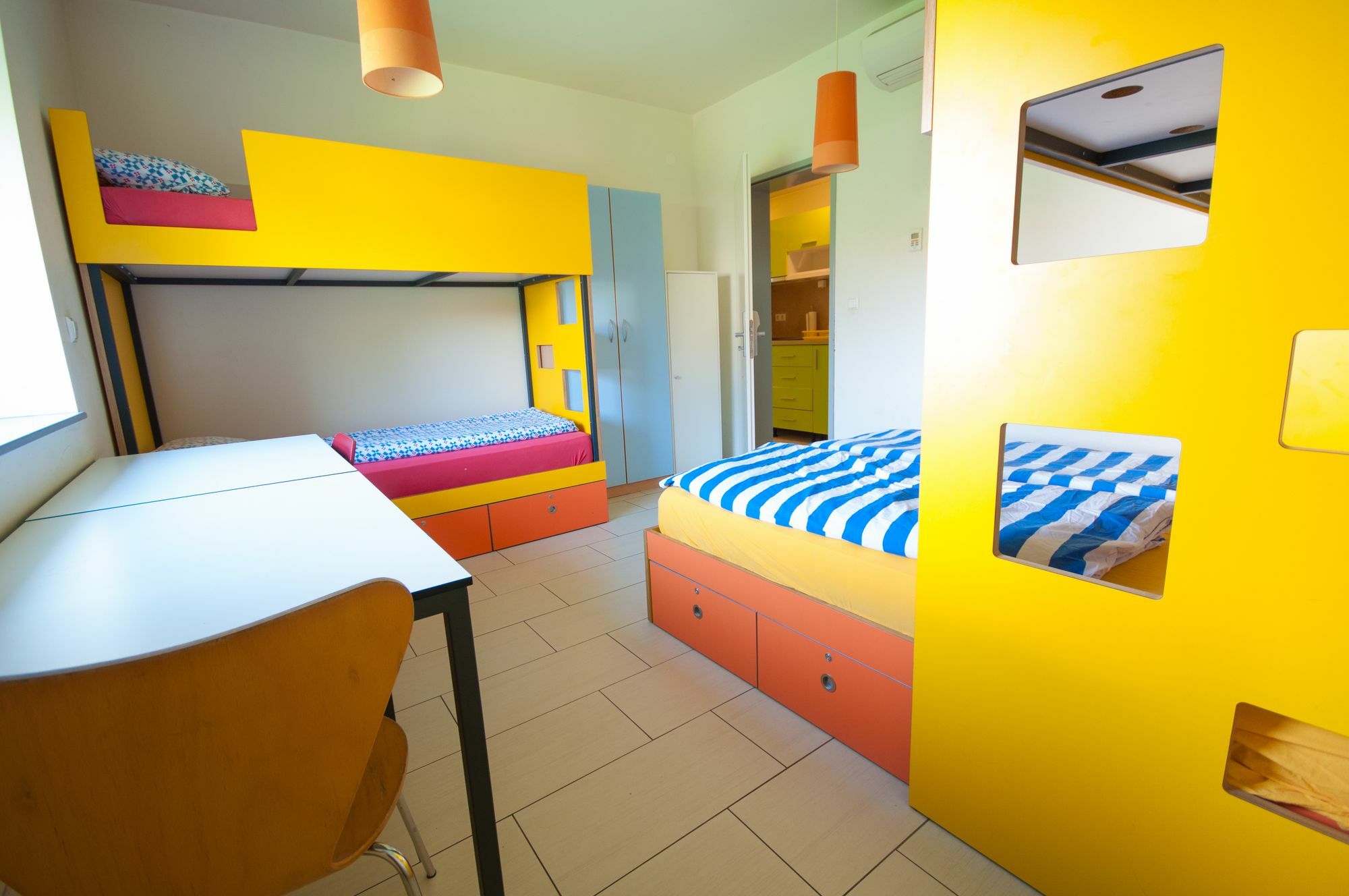 Simbol Rooms With Free Private Parking Liubliana Exterior foto